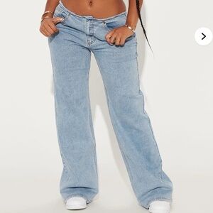 Super lowrise woman’s wide leg jeans size 10 -